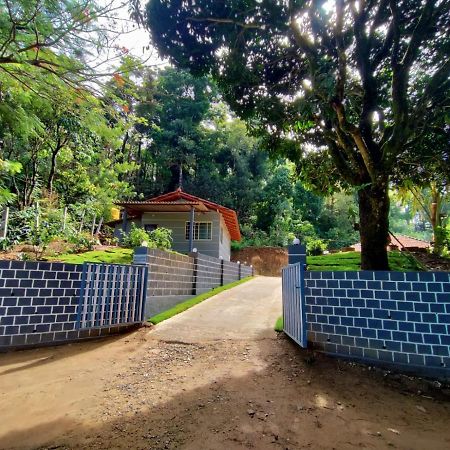 Darshan'S Home Stay Madikeri Ngoại thất bức ảnh