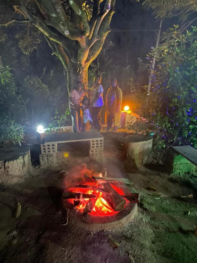 Darshan'S Home Stay Madikeri Ngoại thất bức ảnh